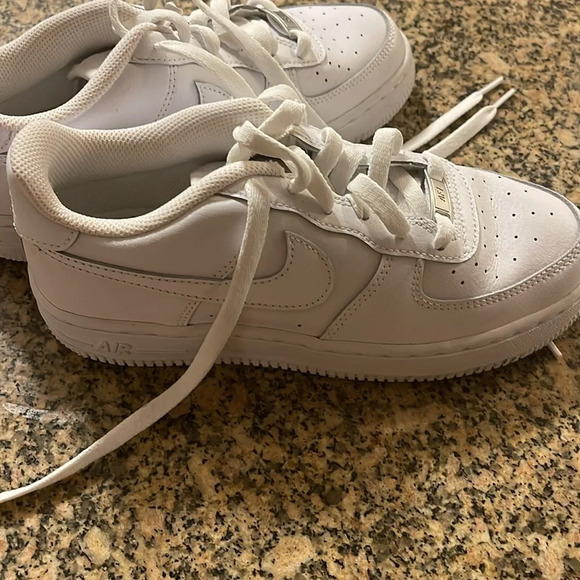 Nike AF1 - Picture 4 of 9